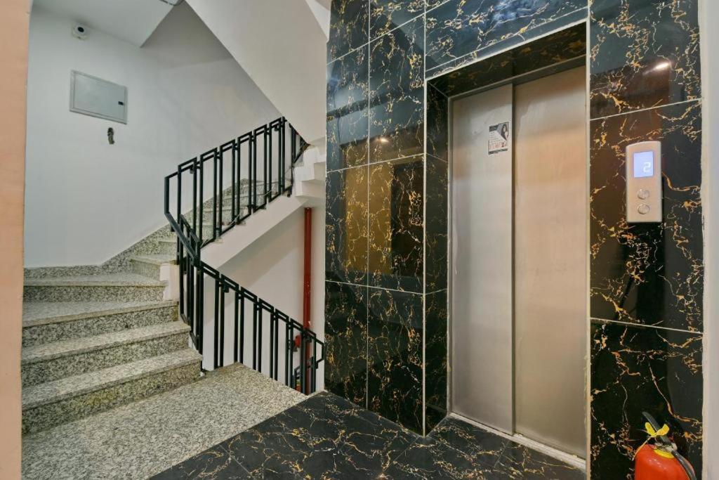 Hotel Konark A Family Stay Aerocity New Delhi Eksteriør bilde