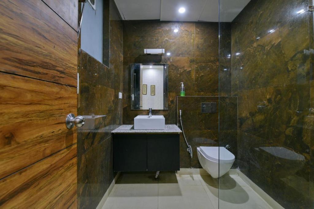 Hotel Konark A Family Stay Aerocity New Delhi Eksteriør bilde